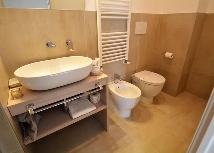 Graffiti Oda ve Kahvaltı 3*