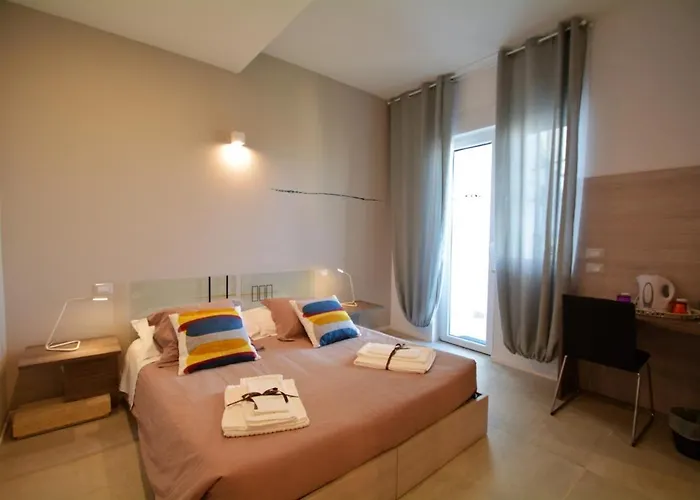 Oda ve Kahvaltı Graffiti